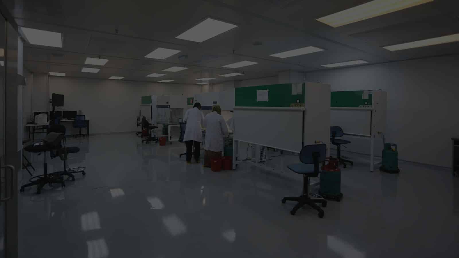 Cleanroom-grade resinous floor in a pharmaceutical and biotech lab